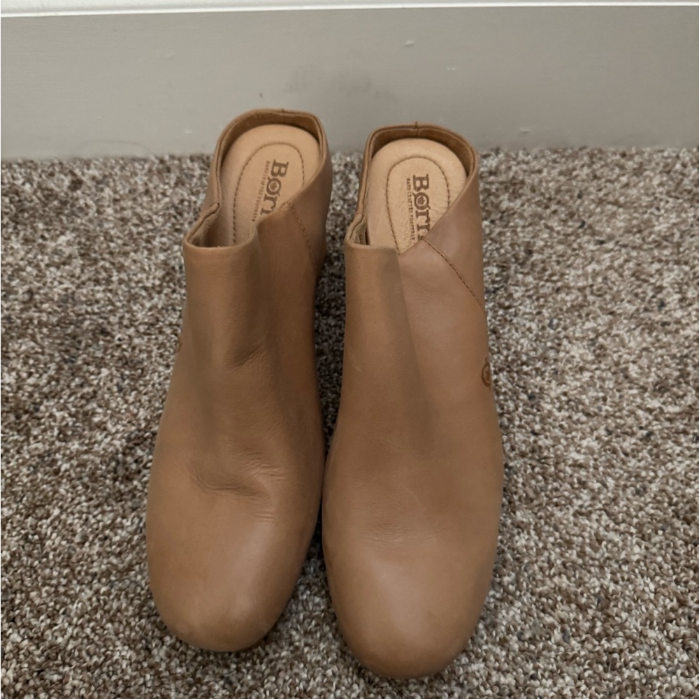 Born Women's Brown Leather Mules